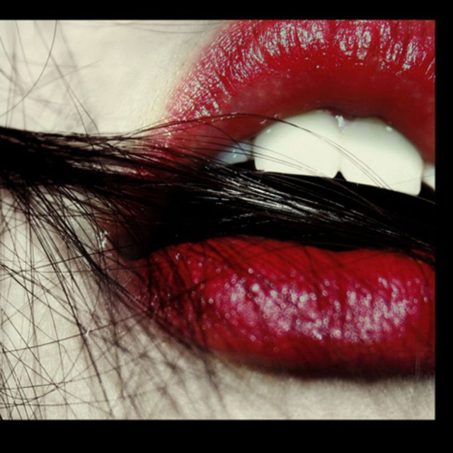 The Red Lips 2.0 😈