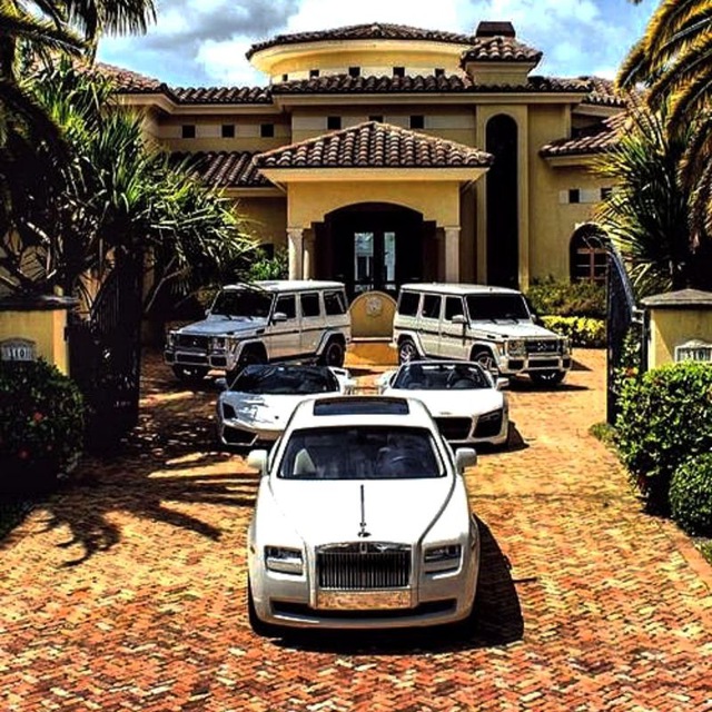 Billionaire Club Luxury